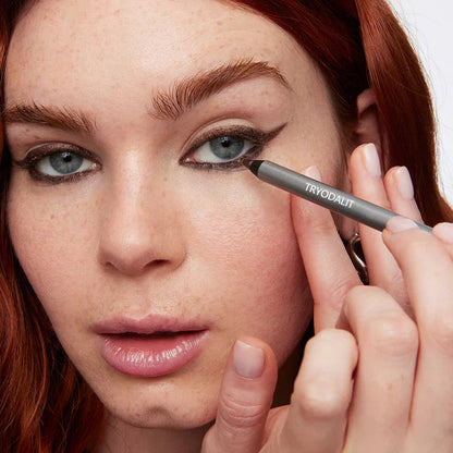 🔥Final 3 hours 75% off:🌸 Longwear Eyeliner - Lightweight and Waterproof