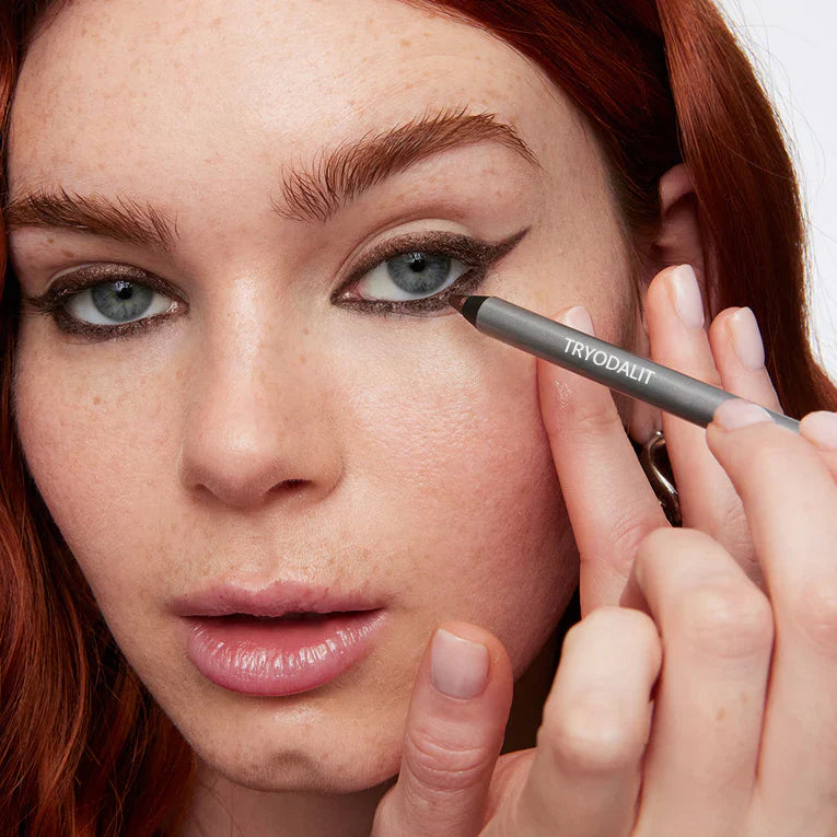🎁Final 3 hours 75% off:🌸 Longwear Eyeliner - Lightweight and Waterproof