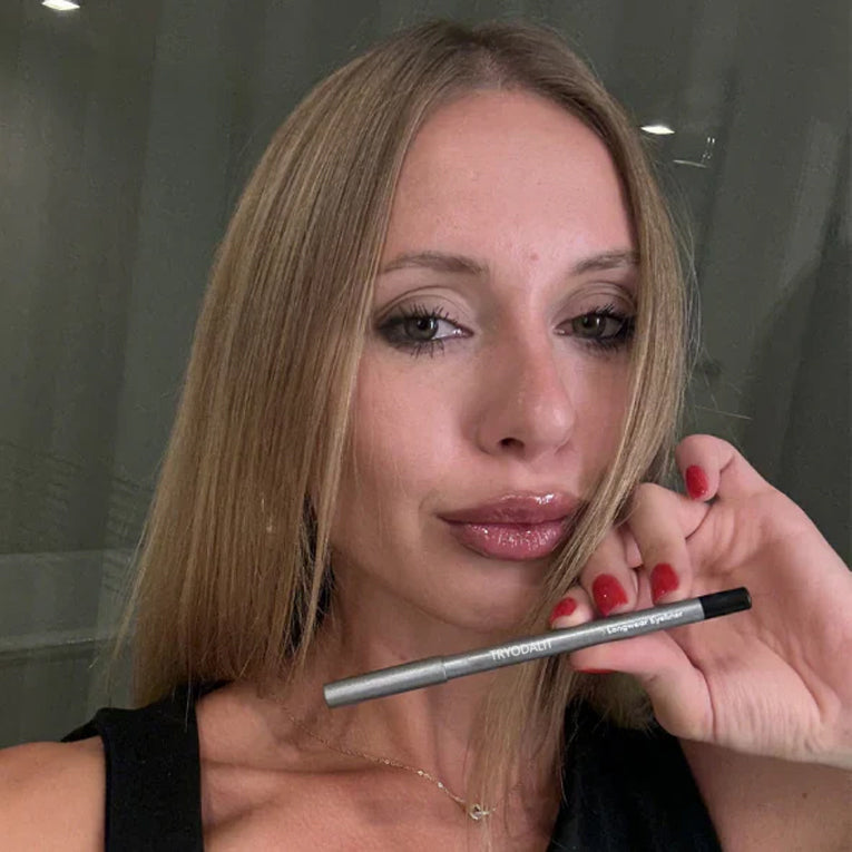 🎁Final 3 hours 75% off:🌸 Longwear Eyeliner - Lightweight and Waterproof